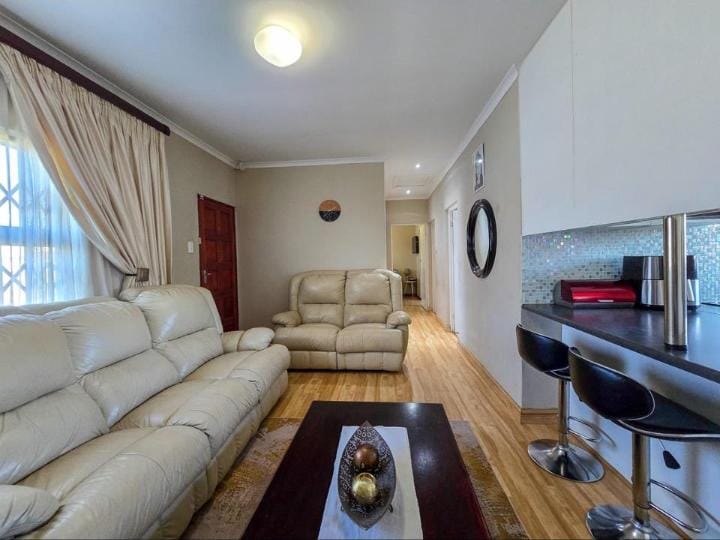 3 Bedroom Property for Sale in Amalinda Eastern Cape
